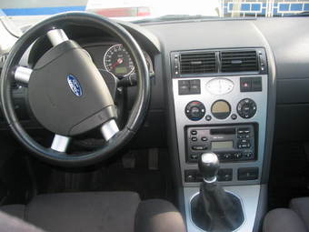 1995 Mitsubishi Montero Pictures