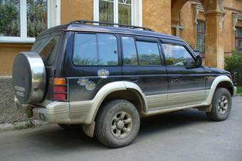 1995 Mitsubishi Montero Pictures
