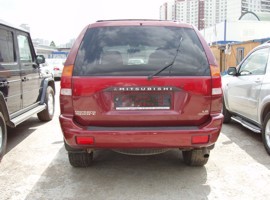 1999 Mitsubishi Montero Images