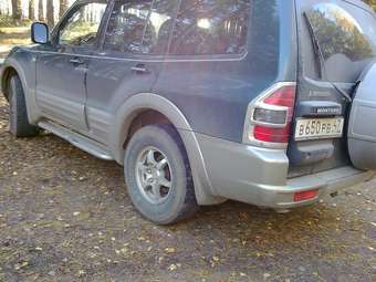 2000 Montero