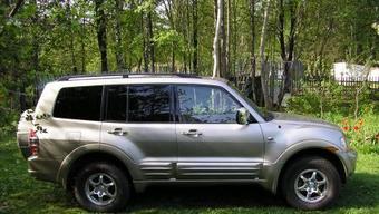 2000 Mitsubishi Montero Pictures