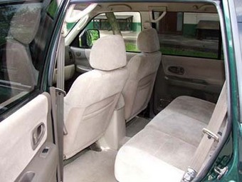 2000 Mitsubishi Montero Pictures
