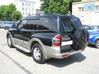 2000 Mitsubishi Montero Pictures