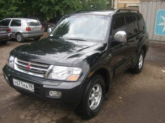 2000 Mitsubishi Montero Pictures