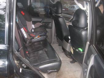 2000 Mitsubishi Montero Photos