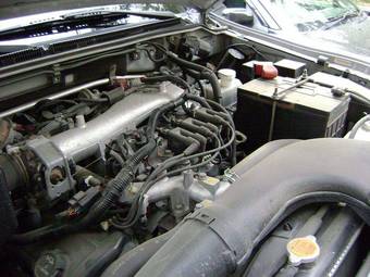 2000 Mitsubishi Montero Photos