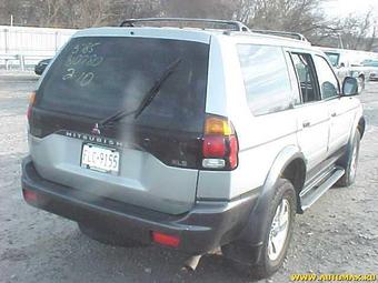 2001 Mitsubishi Montero Pictures