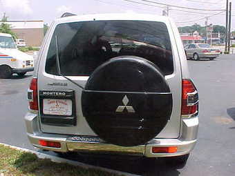 2001 Mitsubishi Montero Pictures
