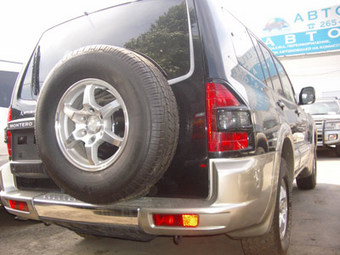 2001 Mitsubishi Montero Pictures