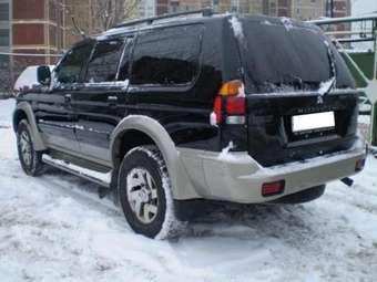 2001 Mitsubishi Montero Wallpapers