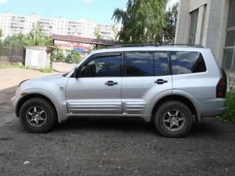 2001 Mitsubishi Montero For Sale