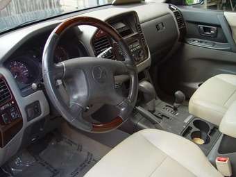 2002 Mitsubishi Montero For Sale