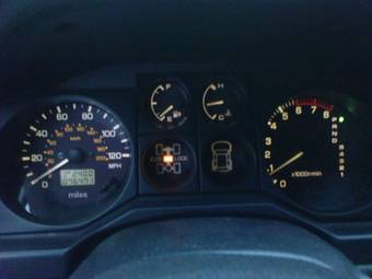 2002 Mitsubishi Montero Pictures