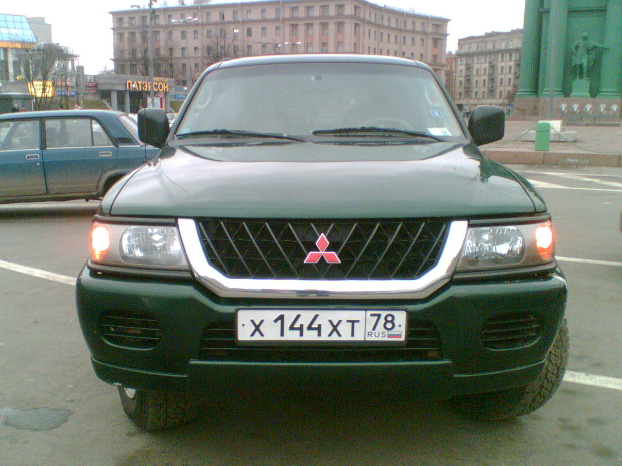 2000 Mitsubishi Montero Sport