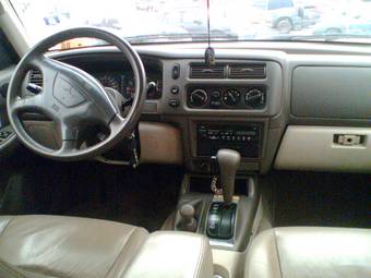 2000 Montero Sport