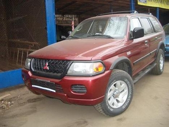 2000 Mitsubishi Montero Sport