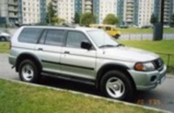 2000 Mitsubishi Montero Sport