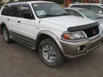 Montero Sport