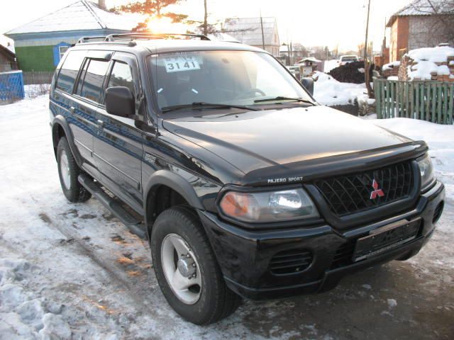 2000 Mitsubishi Montero Sport