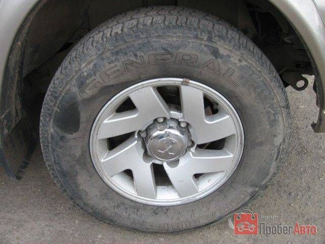 2000 Mitsubishi Montero Sport