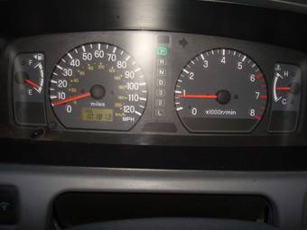 2000 Mitsubishi Montero Sport Photos