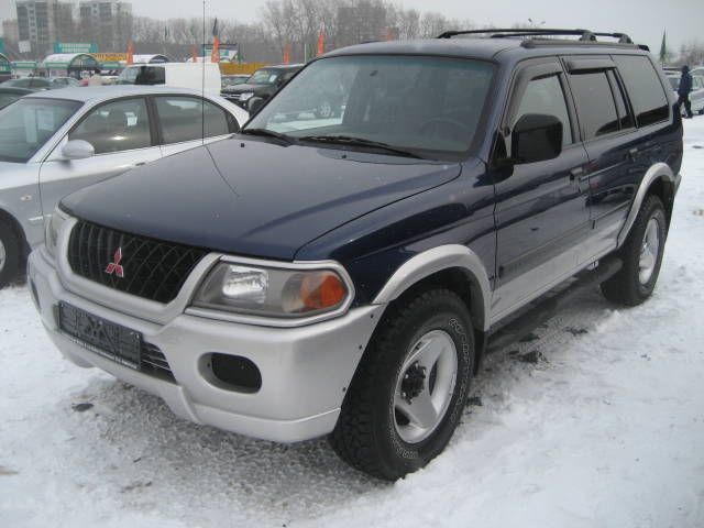 2001 Mitsubishi Montero Sport