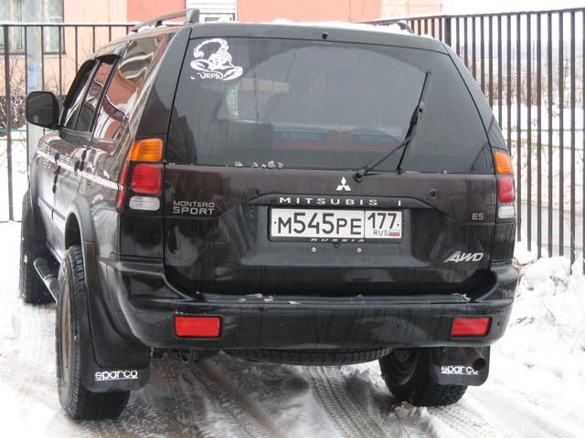 2001 Mitsubishi Montero Sport