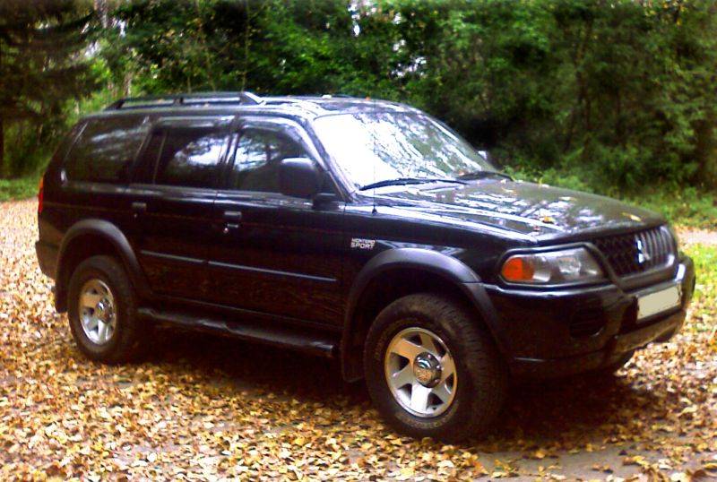 2002 Mitsubishi Montero Sport
