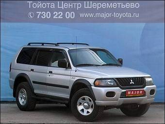 2002 Mitsubishi Montero Sport