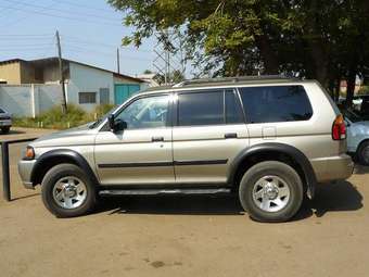 Mitsubishi Montero Sport