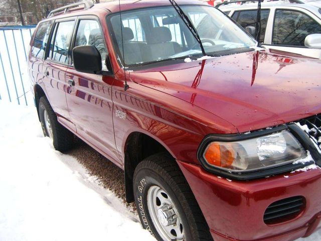 2003 Mitsubishi Montero Sport