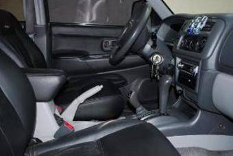 2003 Mitsubishi Montero Sport Pictures