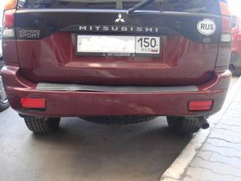 2003 Mitsubishi Montero Sport Pictures