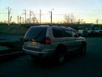 2003 Mitsubishi Montero Sport Photos