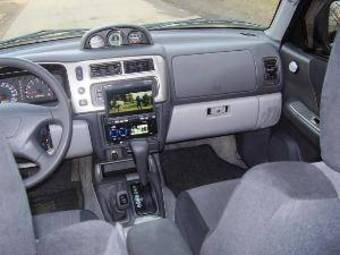2007 Mitsubishi Montero Sport Photos