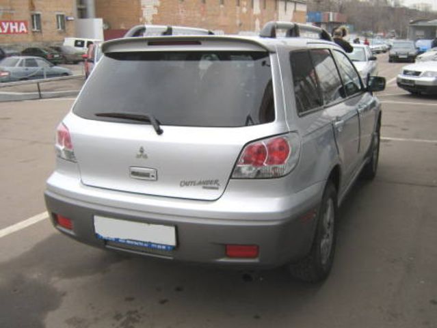 2002 Mitsubishi Outlander