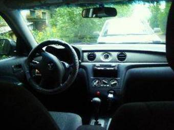 2002 Mitsubishi Outlander Pictures