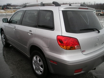 2003 Outlander