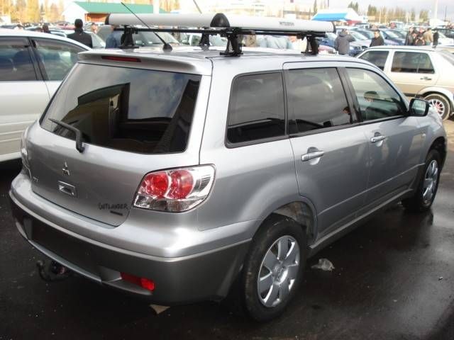 2003 Mitsubishi Outlander