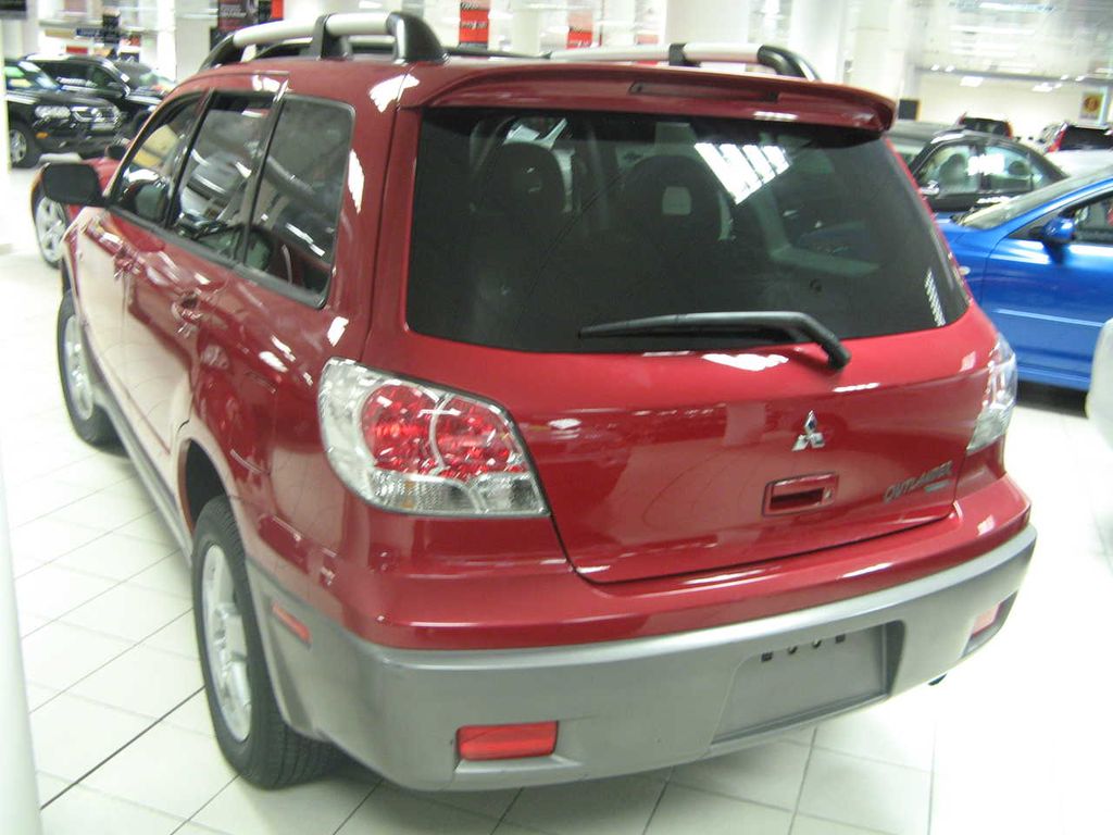 2003 Mitsubishi Outlander