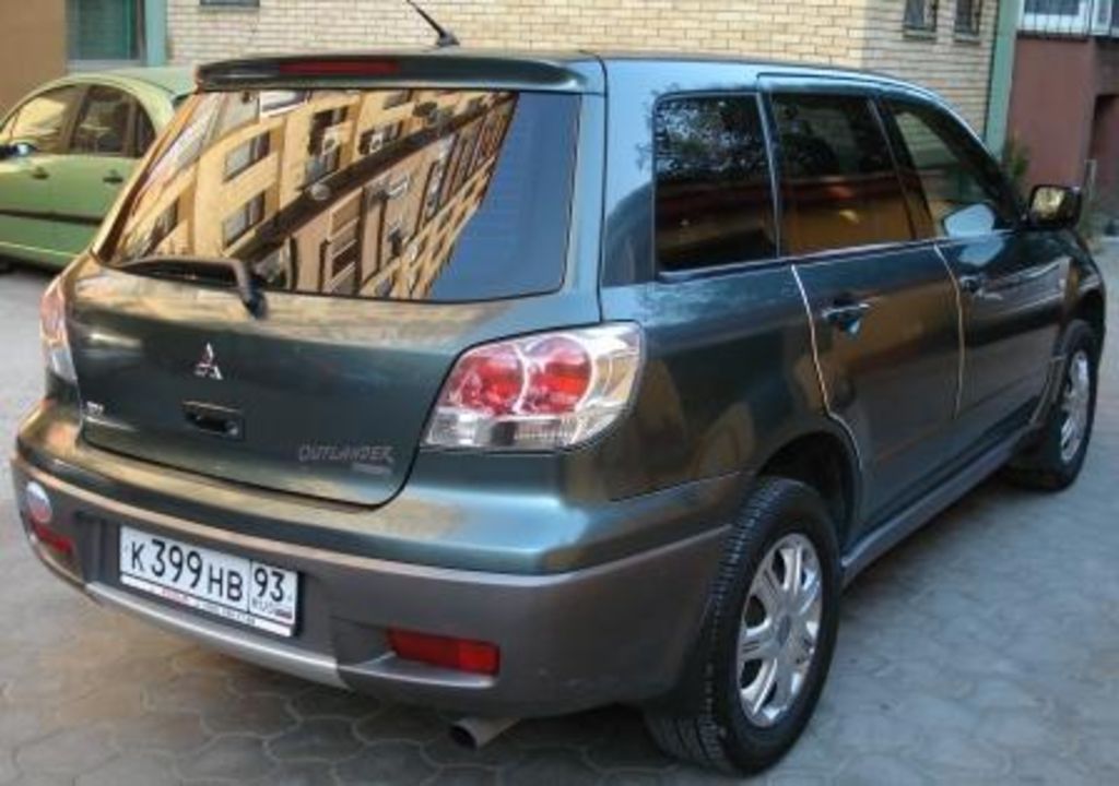 2003 Mitsubishi Outlander