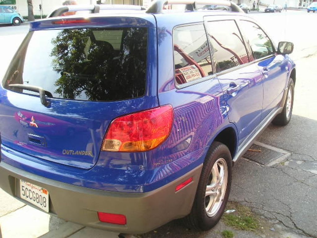 2003 Mitsubishi Outlander