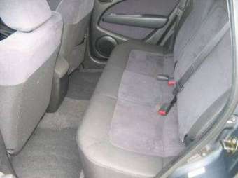 2003 Mitsubishi Outlander Photos