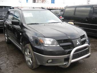 2003 Mitsubishi Outlander Wallpapers