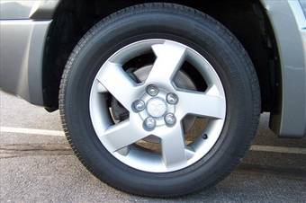 2003 Mitsubishi Outlander Pics