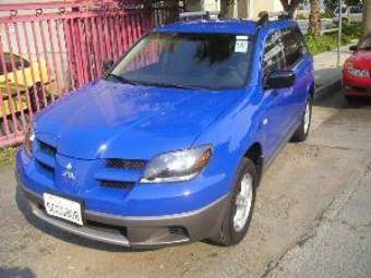 2003 Mitsubishi Outlander Pictures