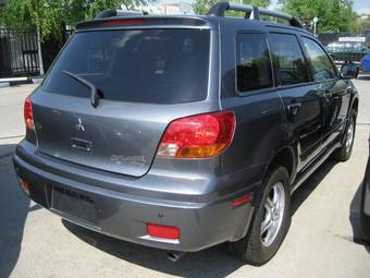 2003 Mitsubishi Outlander