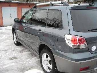 2003 Mitsubishi Outlander Pictures