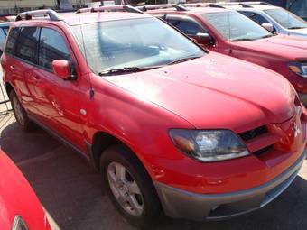 2003 Mitsubishi Outlander Pictures