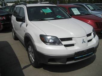 2003 Mitsubishi Outlander